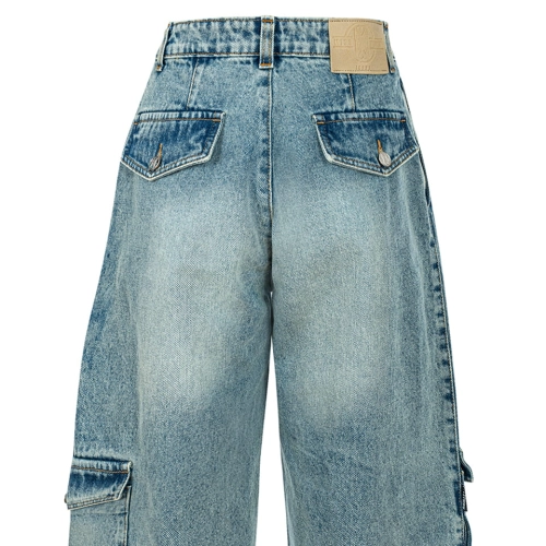 cargo pale blue3.jpg