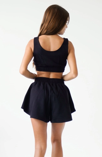 black flippy tyl.jpg