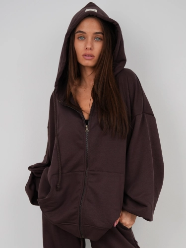 bluza czekoladowa zblizenie.png