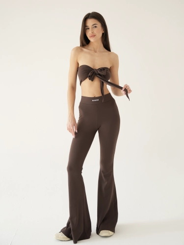 dzwony szerokie od missdenim legginsy.png