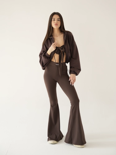 zestaw soft toucz czekoladowy z dlugimi szerokimi dzwonami i bluza flippy crop oversize nietoperz.png