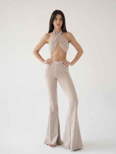 FLARED DZWONY MISSDENIM BEZOWE BEIGE CROSS TOP.png