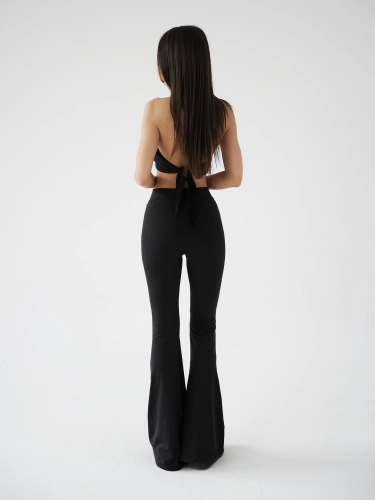 CZARNY KOMPLET DZWONY SOFT TOUCH SECOND SKIN.png