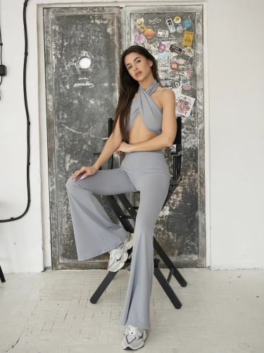 PILATES REFORMER ZESTAW UBRANIA SPORTOWE ELASTYCZNE DZOWNY MISSDENIM.png