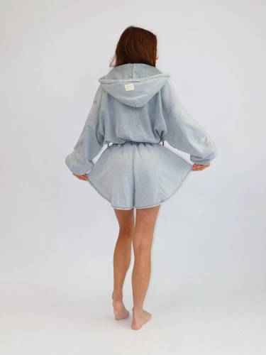 BLUZA CROP KOMPLET ZESTAW MISSDENIM FLIPPY BLUZA I SZORTY ROZKLOSZOWANE ASH GREY WASHED SPRANE SZARE.png