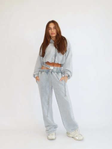 SPODNIE DOUBLE BELT ASH GREY WASHED DRESOWE MISSDENIM Z BLUZĄ FLIPPY.png
