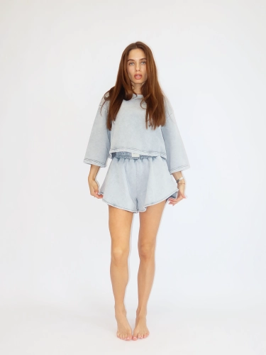 CROP TEE ASH GREY WASHED MISSDENIM SPODENKI ROZKLOSZOWANE SKORTS DRESOWE.png