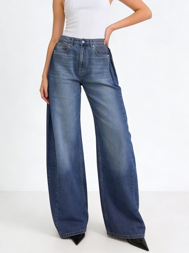 Blue Pleated Baggy Jeans
