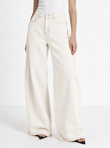 front baggy vanilla (1).png