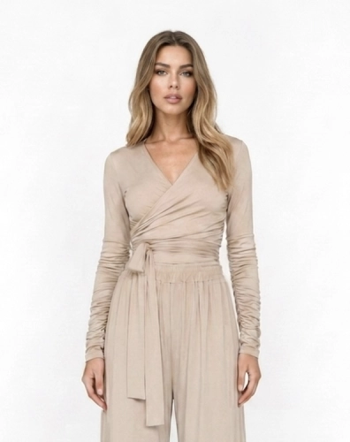 full body beige.jpeg
