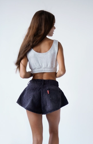 baseline vntg black tyl.png